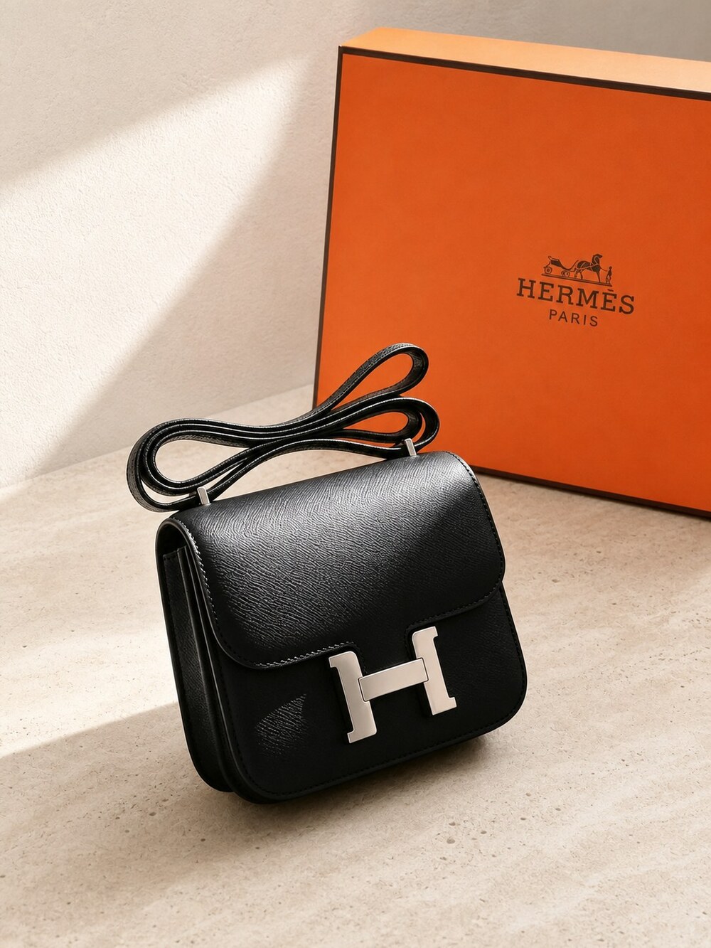 Black (Noir) Epsom Leather Shoulder Carry Bag | Hermes Constance 24